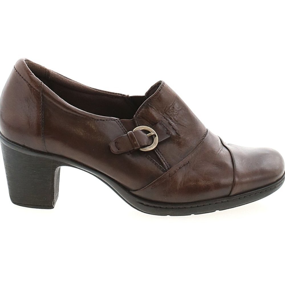 Clarks Heels